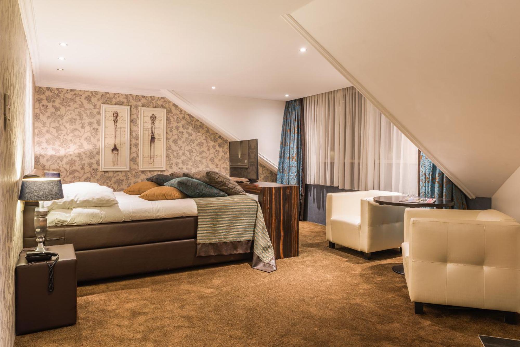 Van Der Valk Hotel Emmen Nieuw-Amsterdam Eksteriør billede