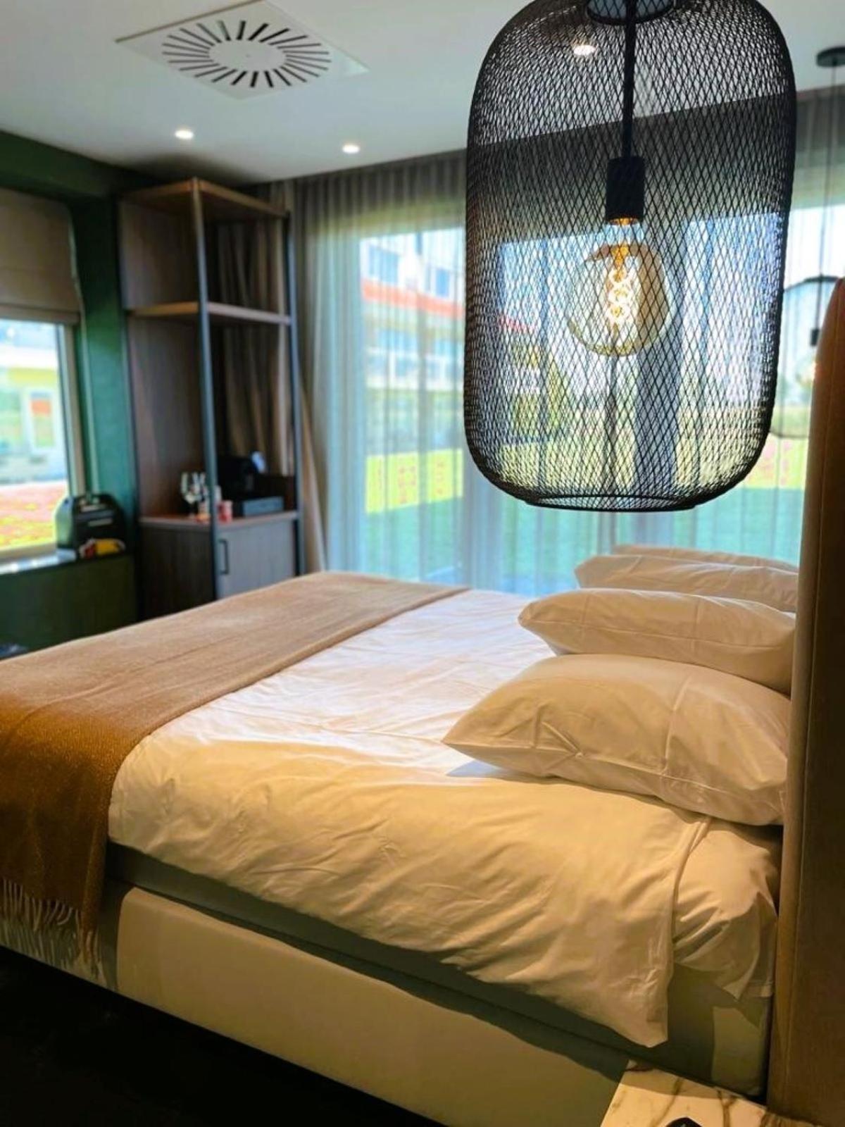 Van Der Valk Hotel Emmen Nieuw-Amsterdam Eksteriør billede